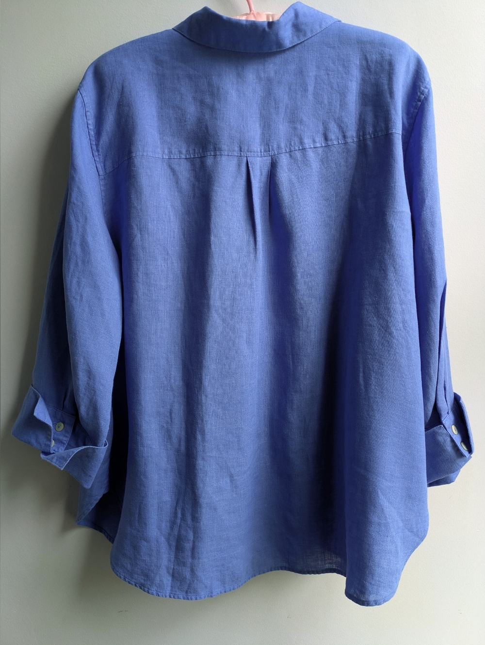 NWT....Chico's Blue "No Iron"Linen Blouse - Size 3 (US 16) - Picture 8 of 11